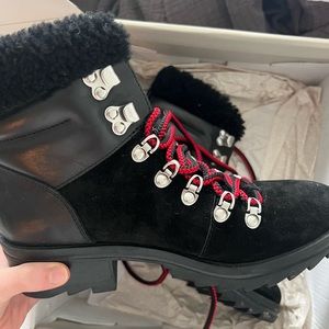 Marc fischer black suede/leather fur boots with red laces